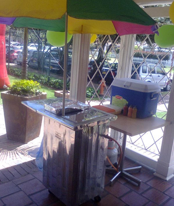 CARRO DE ALIMENTOS TIPO FERIA 2