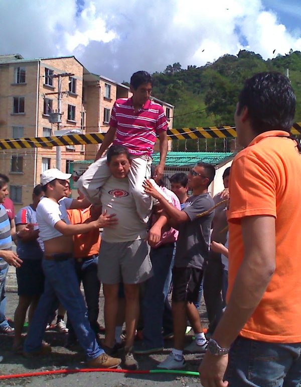 FIESTAS DE INTEGRACION (2)