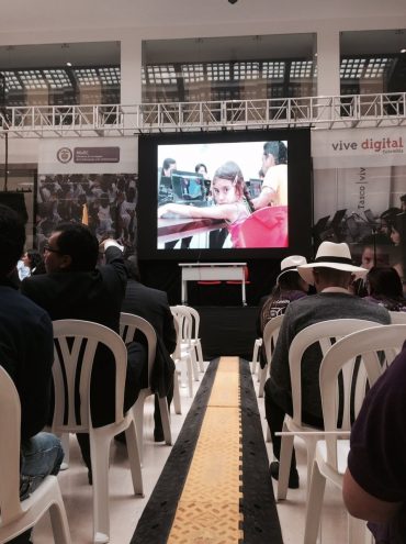 pantalla gigante y montaje profesional